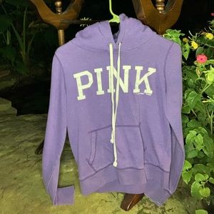 PINK VICTORIAS SECRET HOODIE